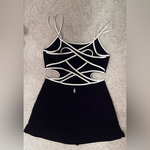Free People / FP Movement One More Serve Dress - Black - Size Medium - Picture 10 of 11